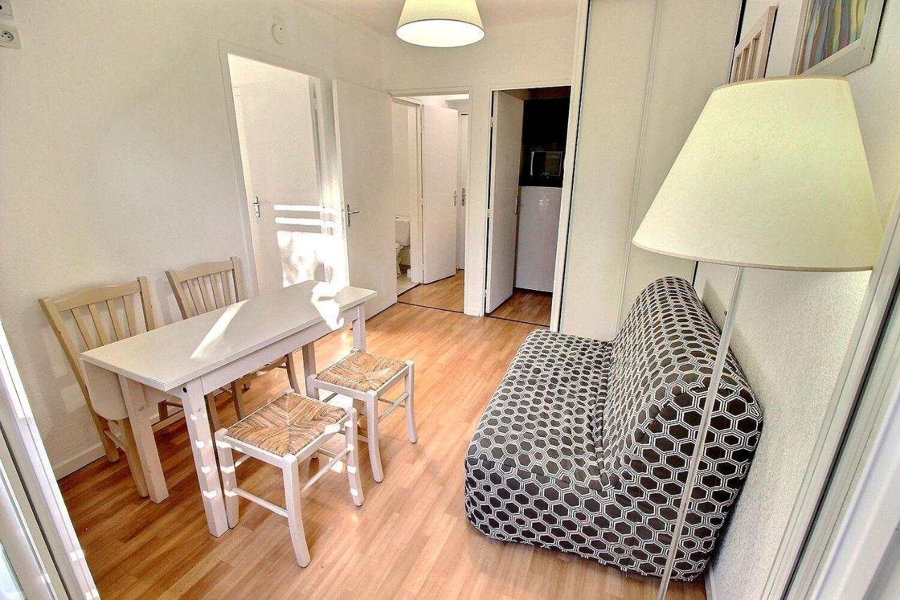 Joli T2 Proche Plage Dans Residence La Londe-les-Maures Exterior foto